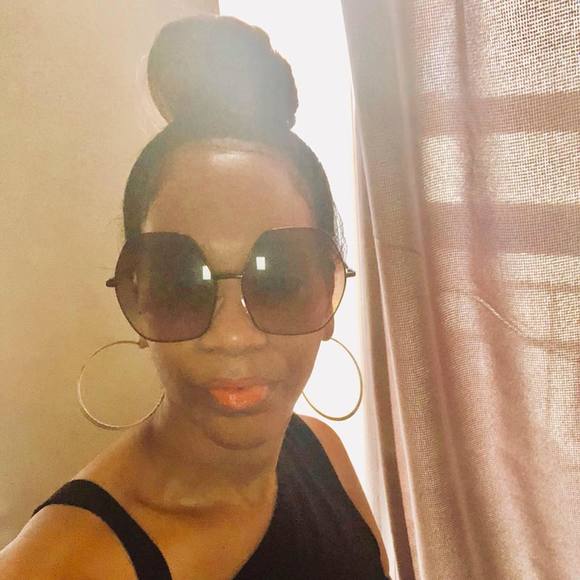 Meet your Posher, Sadiee - Picture 1 of 1